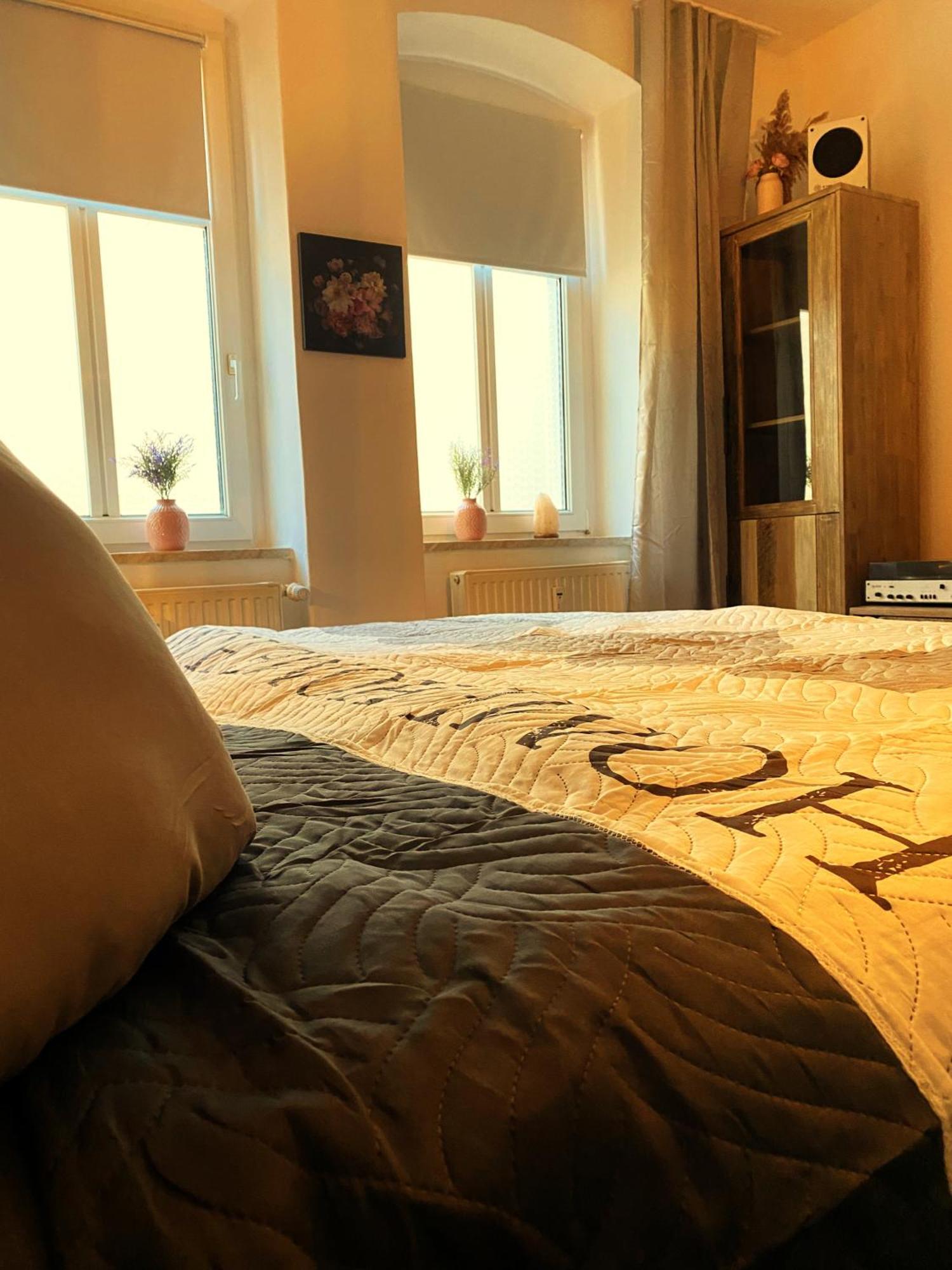 Karli'S Stuebchen Appartement Gera Buitenkant foto