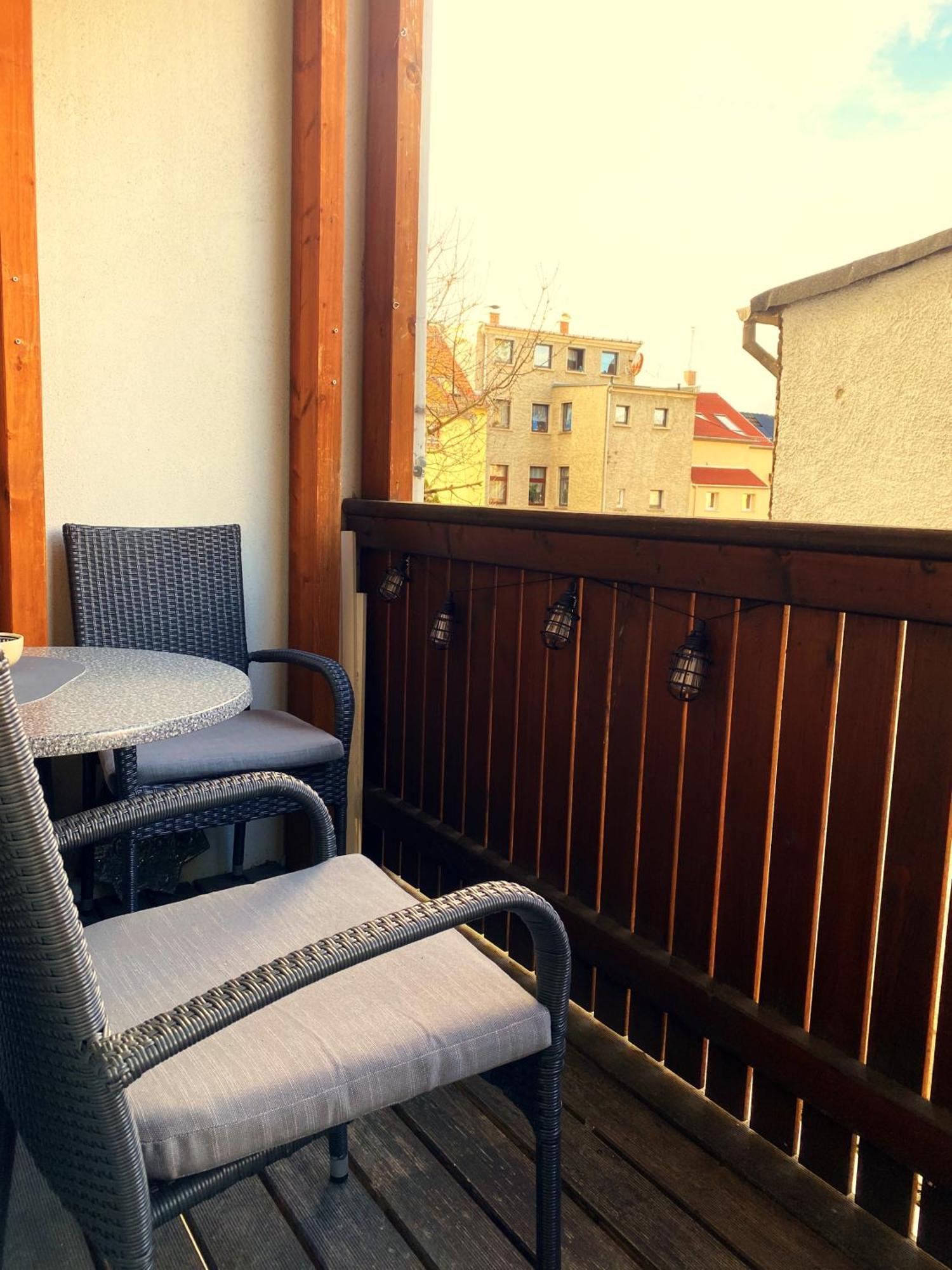 Karli'S Stuebchen Appartement Gera Buitenkant foto